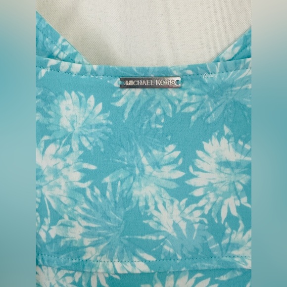 Full Length Sleeveless Spaghetti Strap A-Line Turquoise Floral Dress. Sm… - Picture 7 of 9